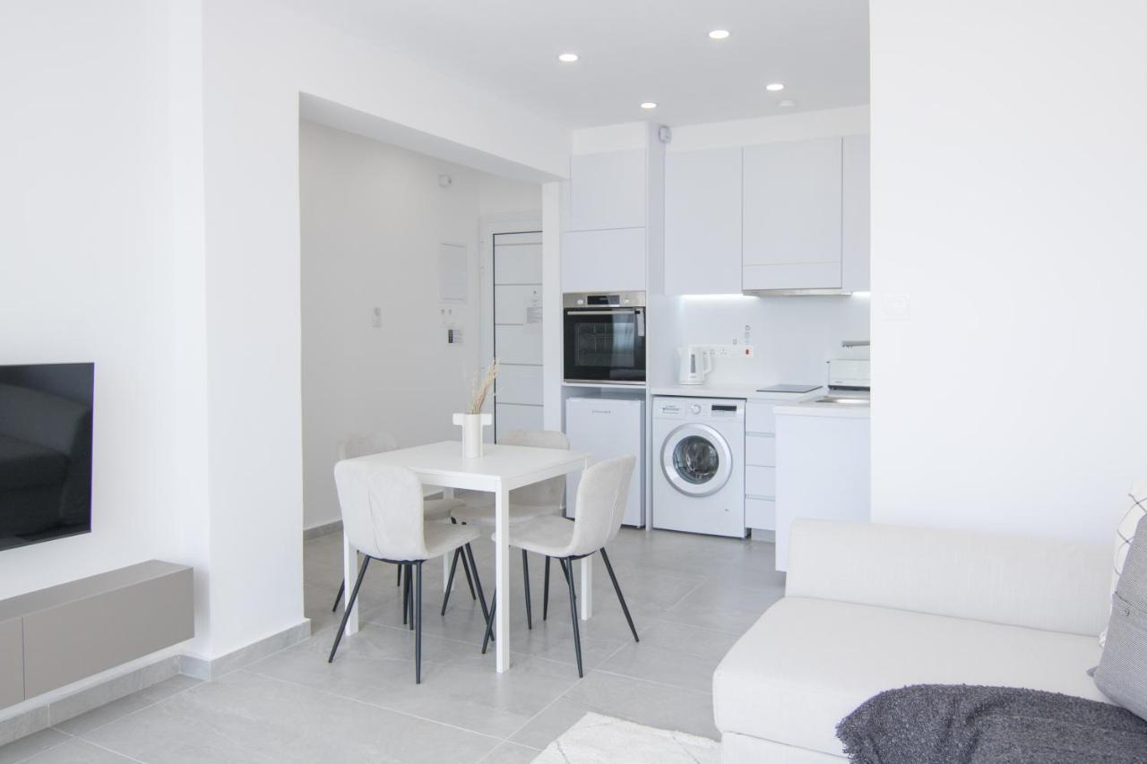 דירות Paphos Phaedrus Living Seaview Modern Flat Limnaria 134 מראה חיצוני תמונה